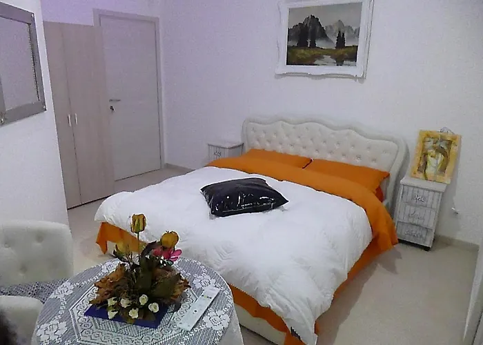 Monaco 게스트하우스 3*